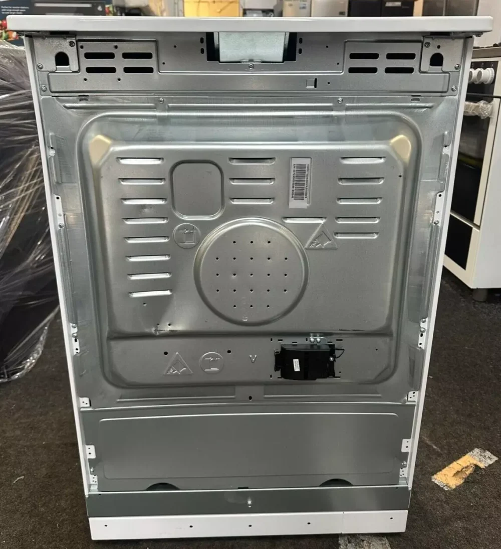 Essentials 60cm Electric Cooker With Electric Solid Plates In White CFSE60W18 - Image 4