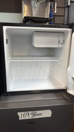 Kuhla Table Top Fridge, 43 Litres, Removable Door KTTF4BGB (Black) - Image 2