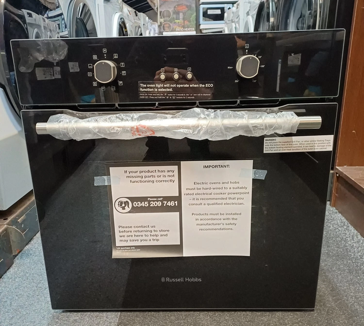 s-l1600 - 2025-11-24T115925.302 Russell Hobbs RHE07005B Built In Single Electric Oven-Black - Image 1