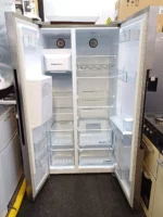 American-style stainless-steel fridge freezer by Beko, model ASN642VPS - Image 10