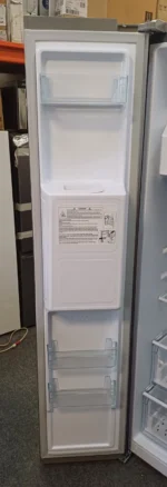 Beko 571L Stainless Steel American Side-by-Side Fridge Freezer - Image 11