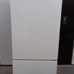 Samsung SpaceMax RB33B610EWW/EU 70/30 Smart Fridge Freezer – White