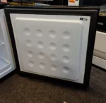 Russell Hobbs RHTTFZ1B 31L Black Table Top Mini Freezer - Image 7