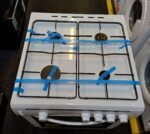 ESSENTIALS CFSG60W18 60 cm Gas Cooker – White - Image 3