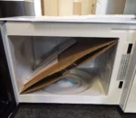 Sia 20L 700W Microwave Oven in white FAM21WH - Image 7