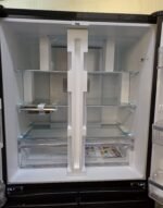 Hotpoint HQ9 U2BL G Total No Frost Fridge Freezer – Black Inox Finish - Image 2