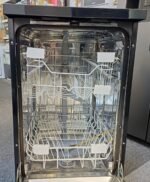 Swan slimline 45cm dishwasher in black - Image 3