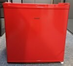 CHiQ table top Compact 46L Mini Fridge in red CSD46D4REU - Image 3