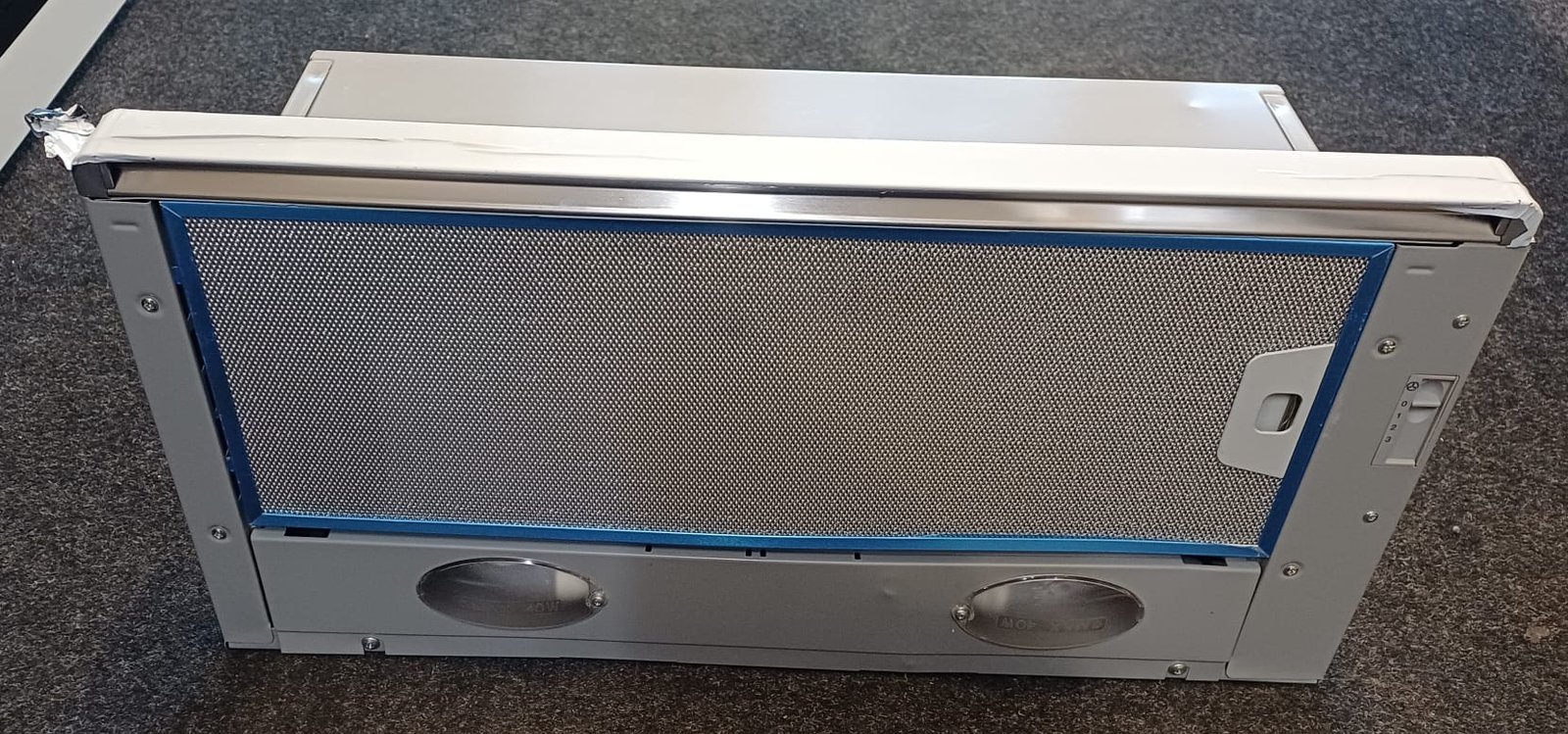 WhatsApp Image 2026-03-11 at 9.44.03 PM Smeg KSET61E2 60cm Built-In Cooker Hood Kitchen Extractor Fan - Image 1