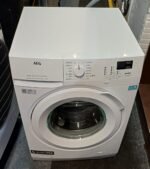 AEG L6FBK141B 10kg 1400rpm Freestanding Washing Machine White