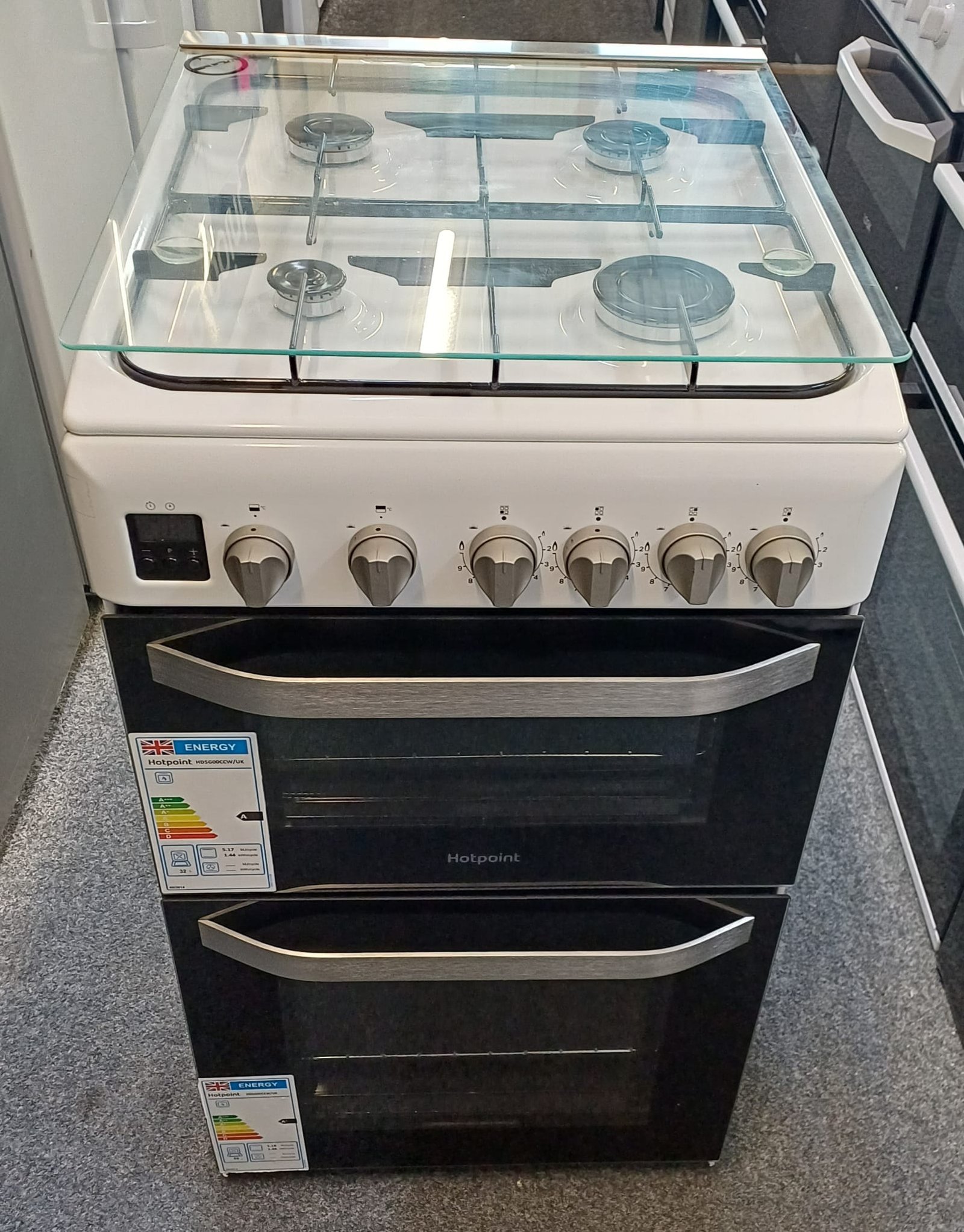 WhatsApp Image 2026-04-03 at 11.23.39 PM Hotpoint HD5GOOCCW/UK 50cm Multiflow Gas Cooker - White - Image 1