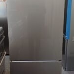Samsung RB33B610ESA Frost-Free Refrigerator-Freezer