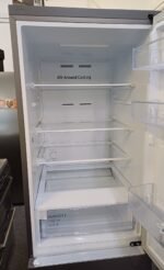 Samsung RB33B610ESA Frost-Free Refrigerator-Freezer - Image 2