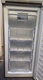 Beko K54325H No Frost Fridge Freezer 286L SN-ST grey - Image 5