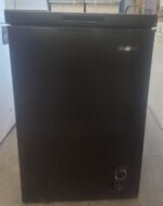 Chest Freezer 99L Black Compact Deep Freezer RCC102BL2UK - Image 2