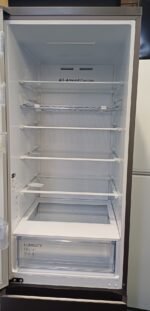 Samsung RB38C602CS9 Frost Free Fridge Freezer - Silver - Image 3