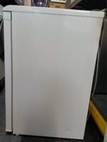 Beko UFF4584W 86L Frost Free Freestanding Undercounter Freezer - White - Image 9