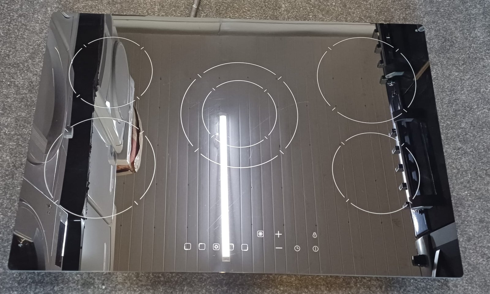 WhatsApp Image 2026-05-24 at 7.43.17 PM (2) Matrix MXC070FR 75cm Electric Built-In Ceramic Hob - Image 1